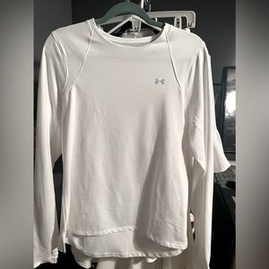 Under Armor Cold Gear long sleeve white size large NWT